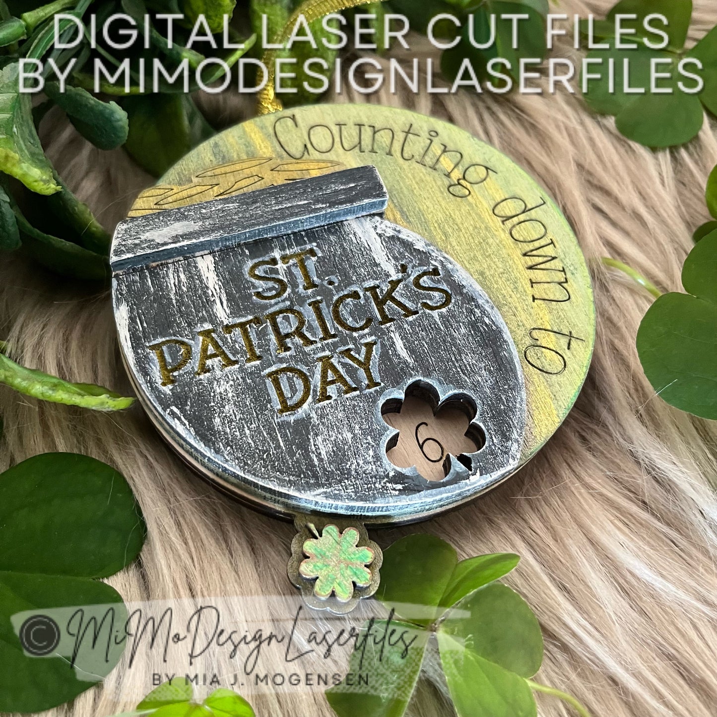 St. Patrick's Day Countdown Spinner, Magnet or Ornament Tag - Pot of Gold - Clover on the lever