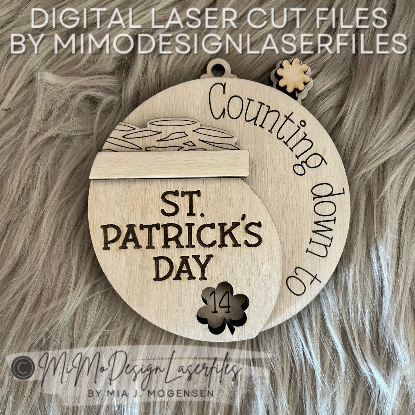 St. Patrick's Day Countdown Spinner, Magnet or Ornament Tag - Pot of Gold - Clover on the lever