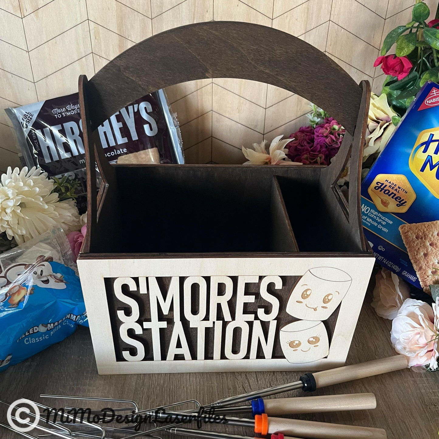 S'mores Station Basket with handle