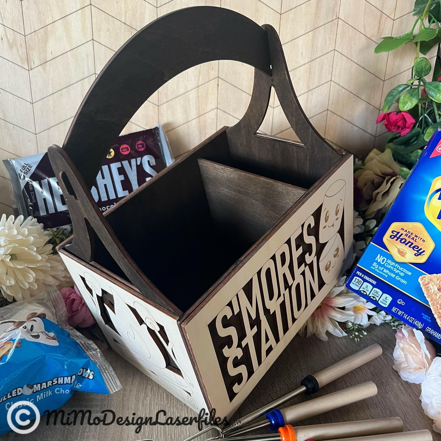 S'mores Station Basket with handle