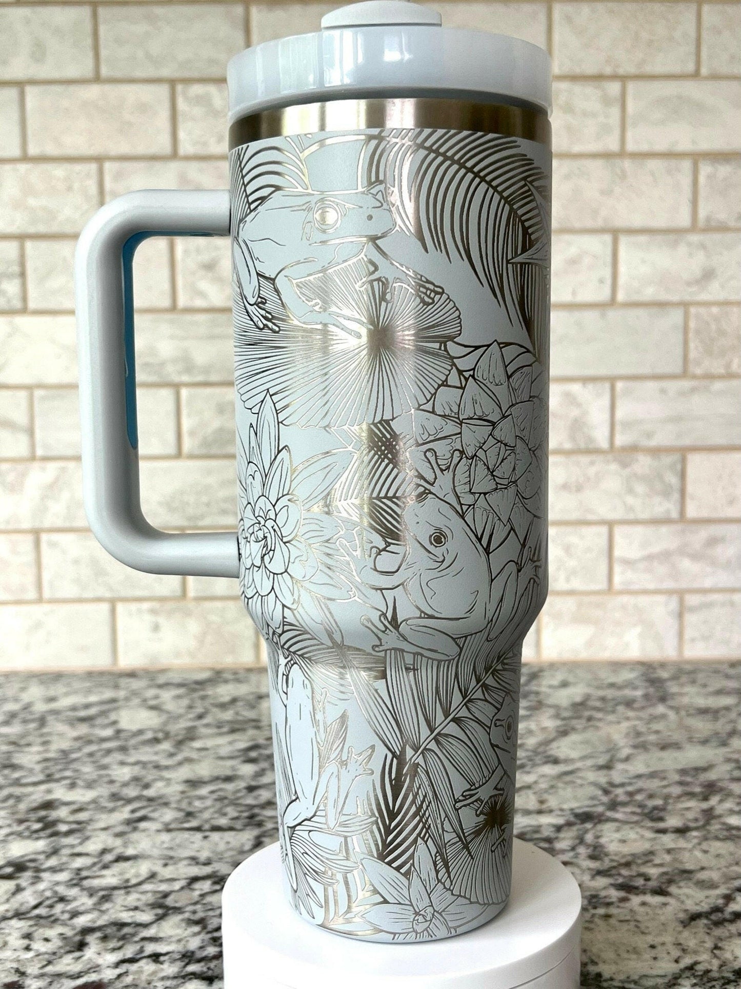 Tree Frogs Laser Engraved Full Wrap Design for 40oz Tumbler, Digital Download, SVG, Seamless Design, Tumbler Wrap For Laser Rotary